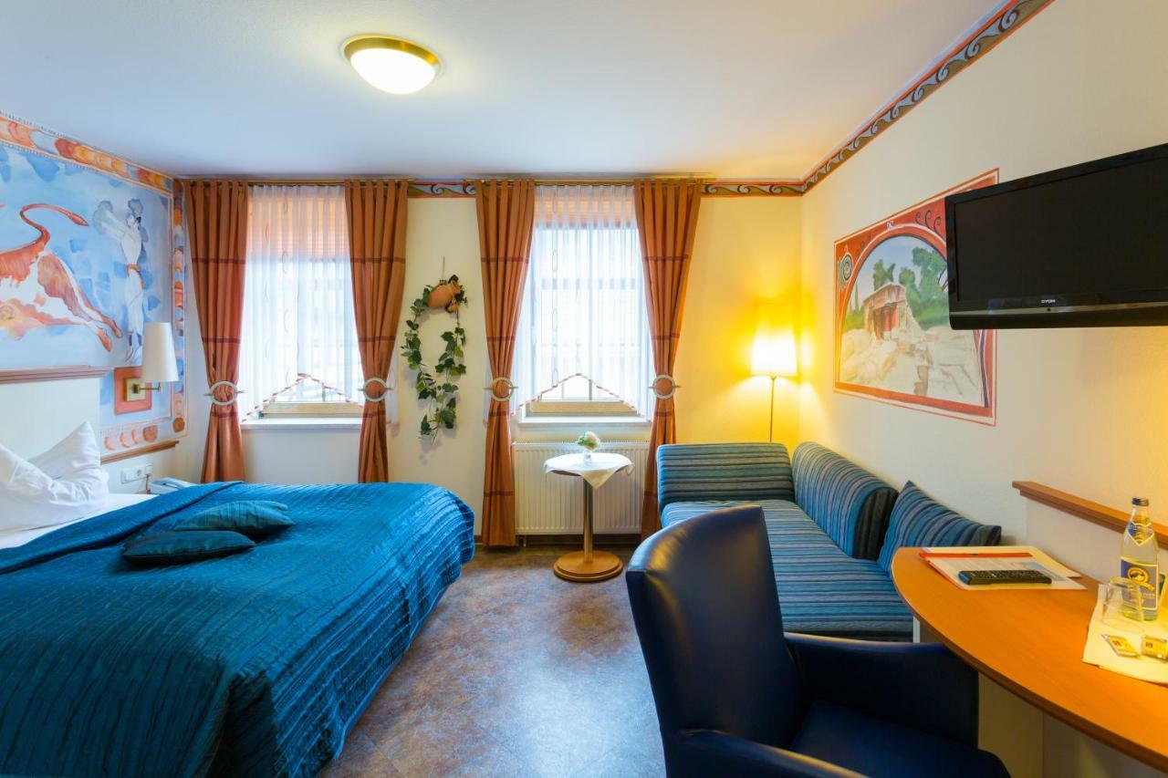 Hotel & Ferienwohnungen Bohlenblick Saalfeld Saale Esterno foto